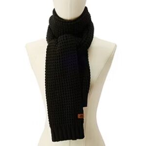 FRYE AND CO. Knit Cold Weather Scarf